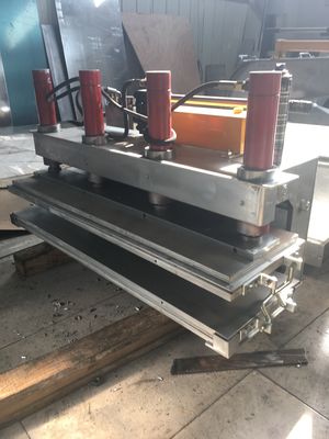 ベルトの端修理加硫の出版物機械幅1600mm